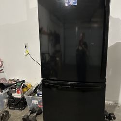 Kenmore Refrigerator 