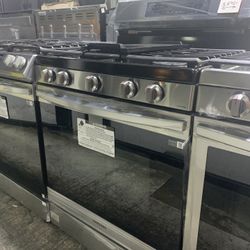Stove 5 Burners With Grilled (comal) Air Fry Take It Today Pay Later Ask For Details 