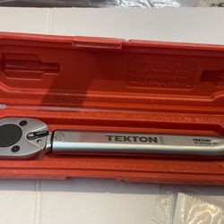 TEKTON 1/2 Inch Drive Micrometer Torque Wrench (10-150 ft.-lb.) | 