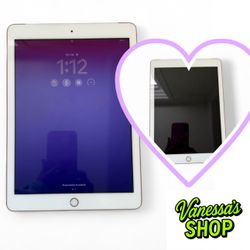 Apple iPad (6th generation) 32GB Capacity!