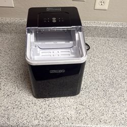 Ice maker  KUMIO