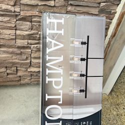 4 LIGHT CHANDLIER