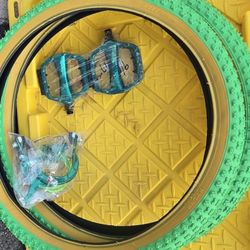 20" Tires, 9/16 Pedals and  Rear Brakes all in Green Color