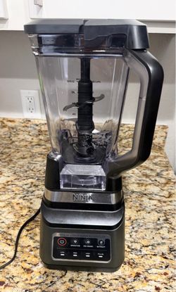 Ninja Auto IQ Blender with 64 oz Pitcher