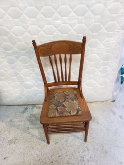 Vintage Oak Chair