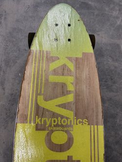 KRYPTONICS SKATEBOARD 36'' LONG