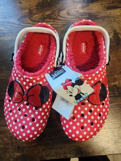 Minnie Crocs New Sz6