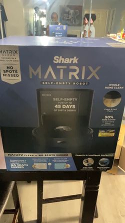 SHARK Matrix Robot Vacuum