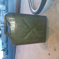 Old Vintage 5 Gallon Jerry Can 