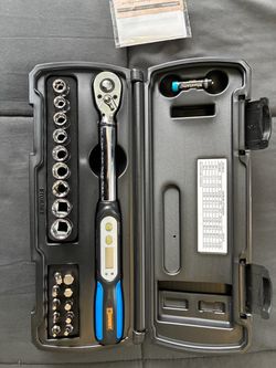 Digital Torque Wrench Set with Sockets and Bits