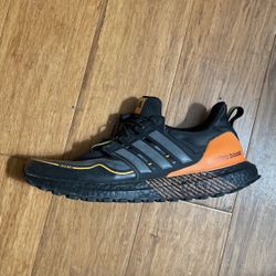 Adidas Ultra boost Lightly Used