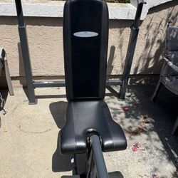 Weight Bench
