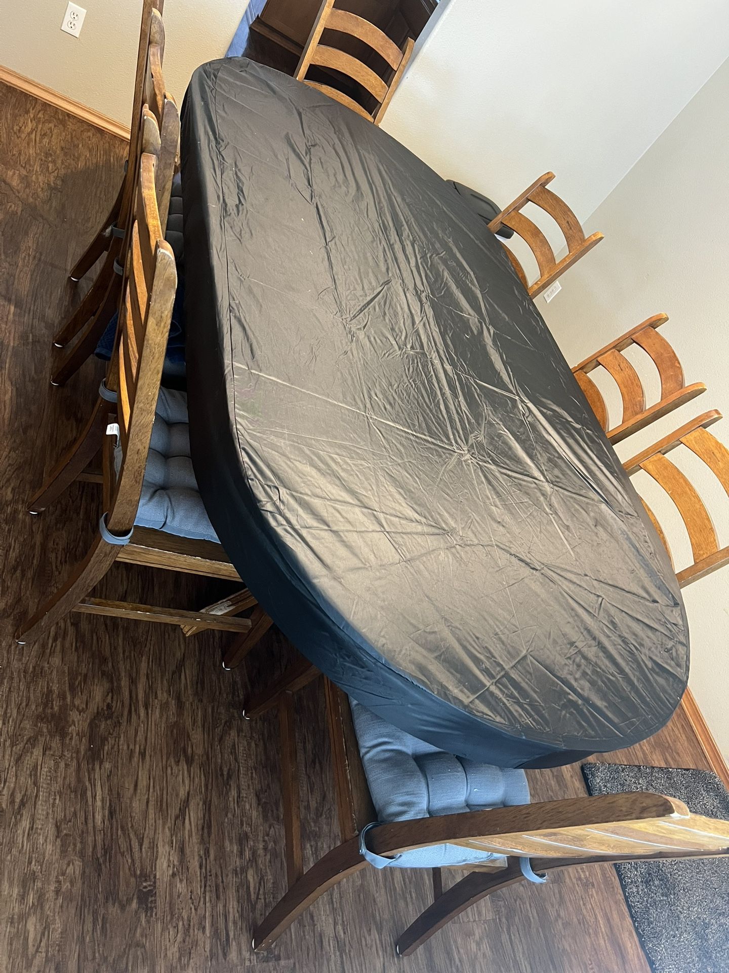 Poker Table / Dining Table 