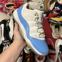 Jordan 11 Lows Sz 5.5Y