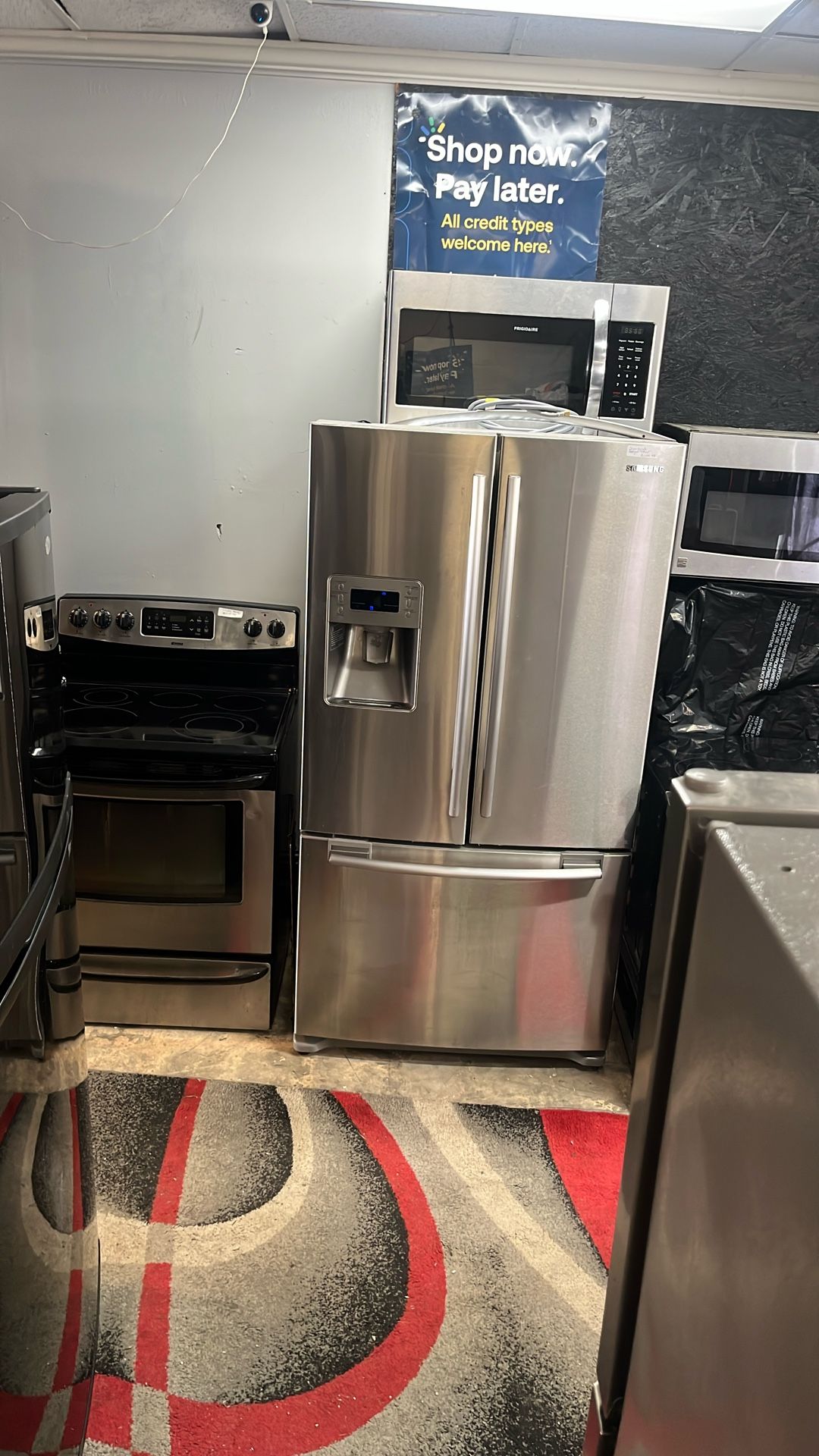 Refrigerator Stove Microwave