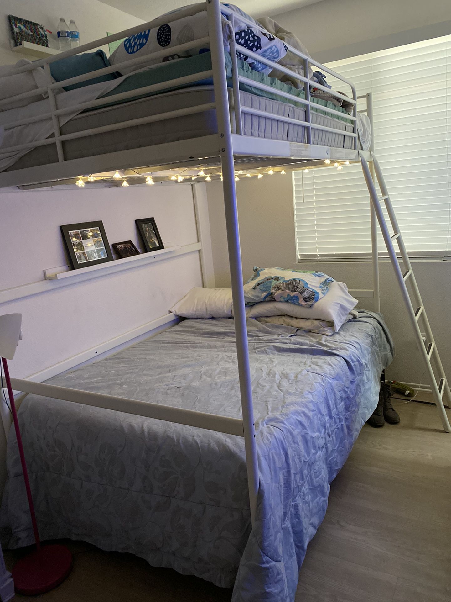 Full Size Bunk Bed / Loft Bed - Great for larger kids!