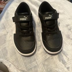 Kids Puma Shoes 