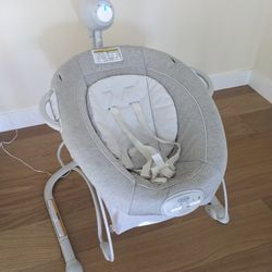Baby Swing In Excellent Condition 