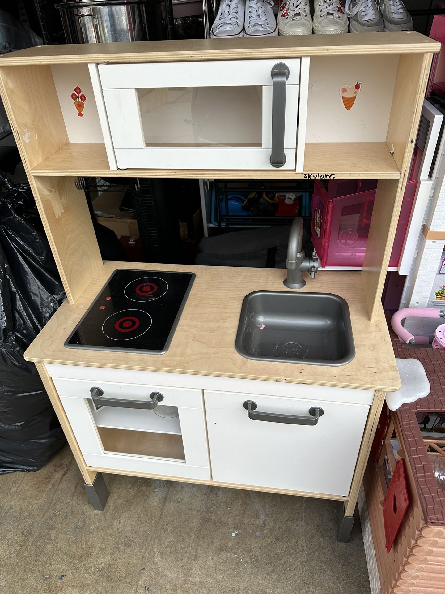 Ikea kids Play kitchen