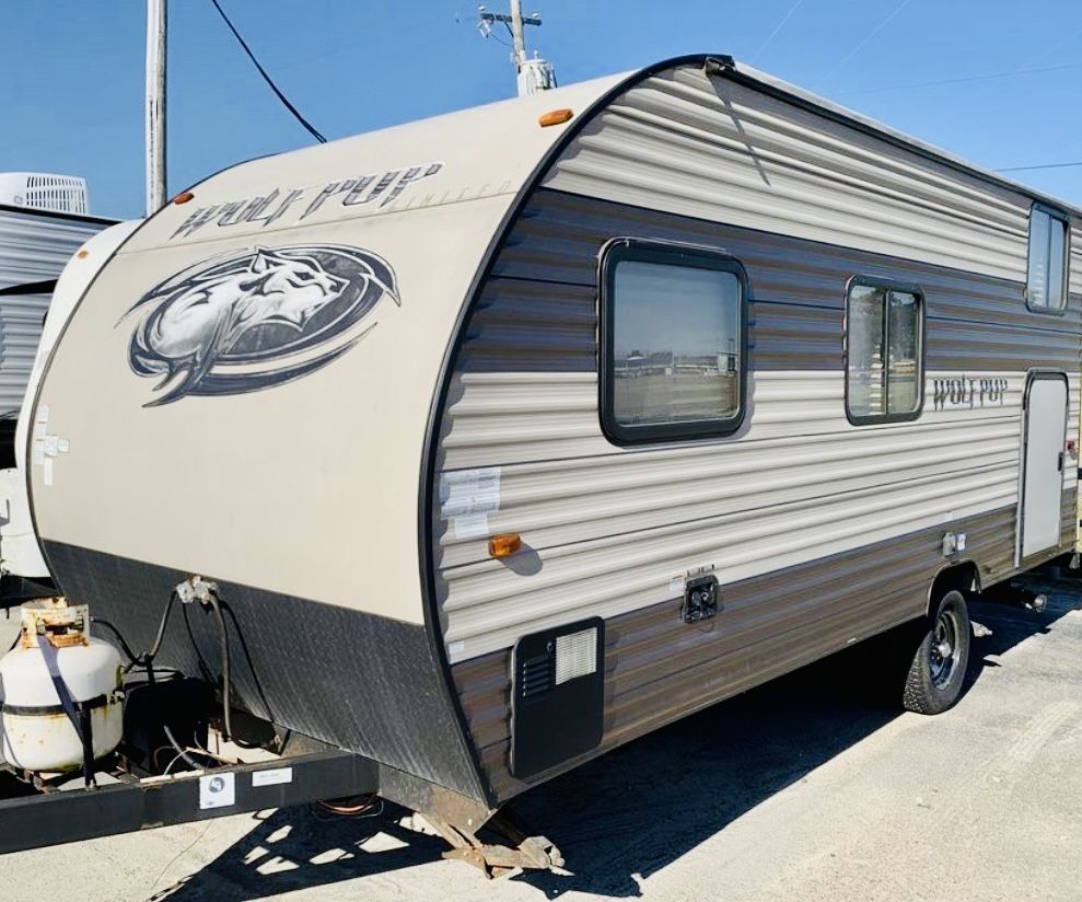 2017 Cherokee LIMITED Wolf Pup 16BHS for Sale in Rosemead, CA - OfferUp