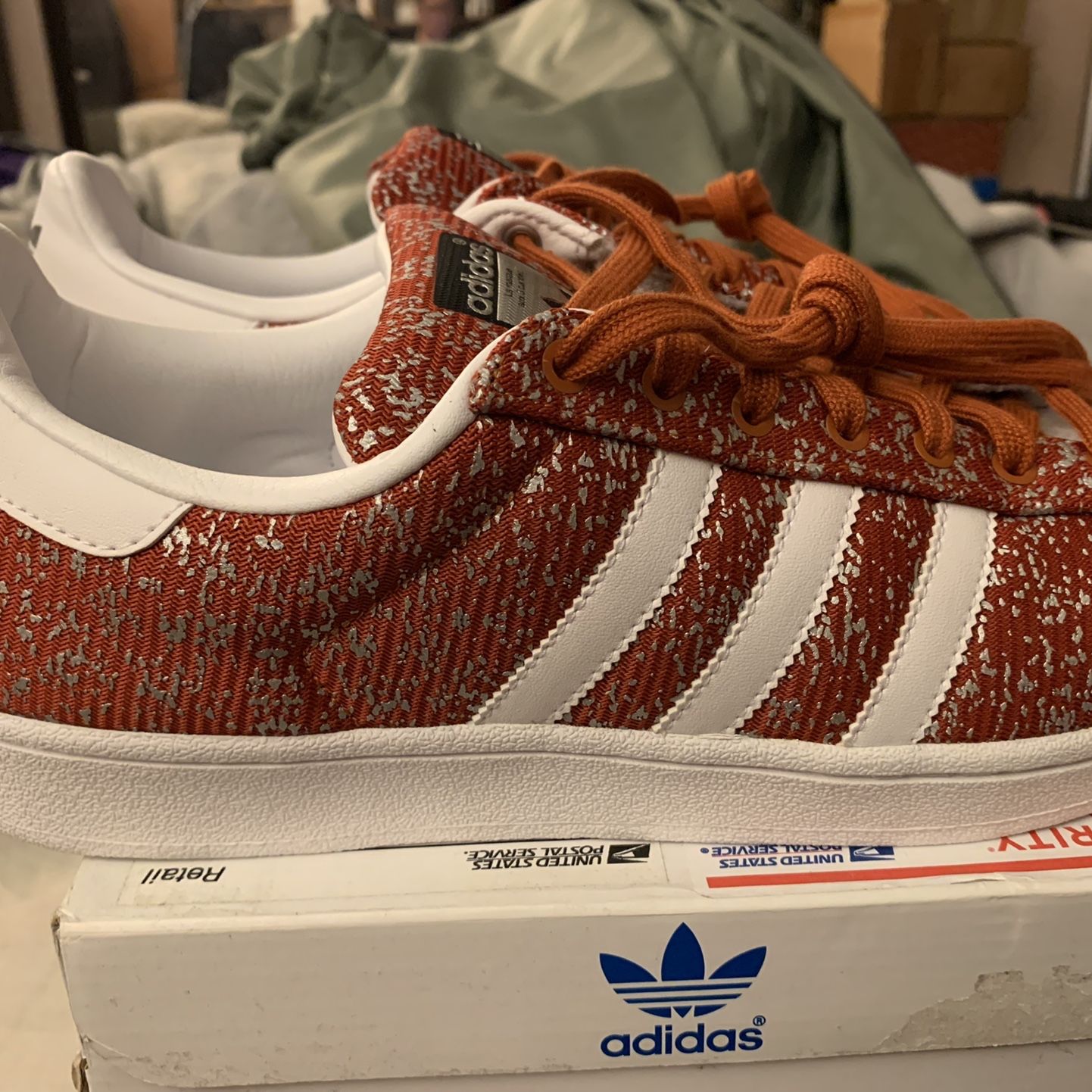 Adidas superstar hotsell rose gold glitter