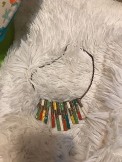 Multi color necklace