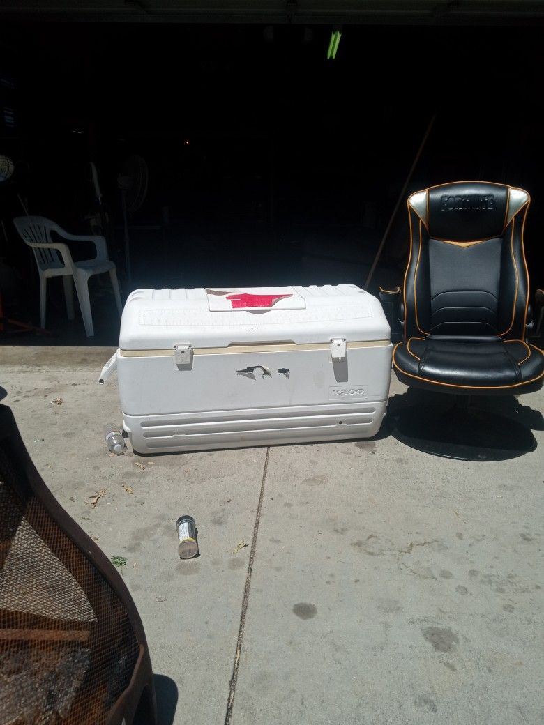 Huge Igloo Cooler