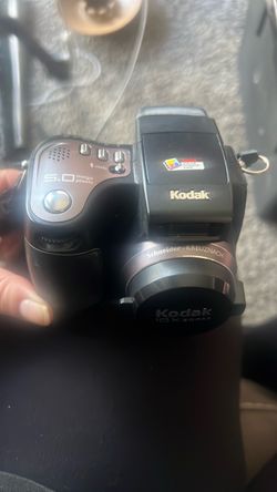 Kodak 5.0 Megapixel Digital Camera 10x Zoom