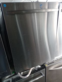 Jenn-Air stainless steel dishwasher with stainless tub - Free delivery