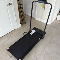 Over Self Folding Treadmill Walking Mat - like new