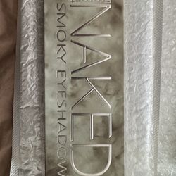 Fromst NAKED Eyeshadow Palette ( BRAND NEW )