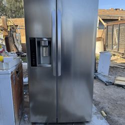 LG REFRIGERATOR 