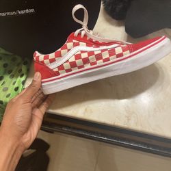 Vans Size 6.5 Men (8Women)