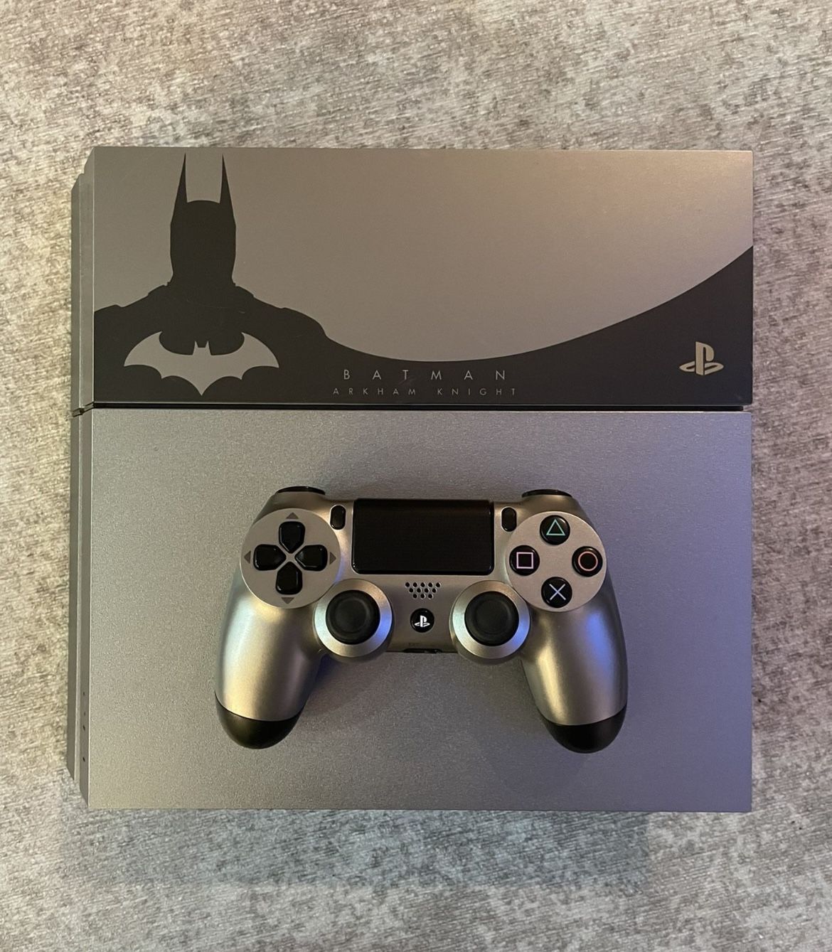 PlayStation 4 (PS4) Console - Batman Arkham Knight