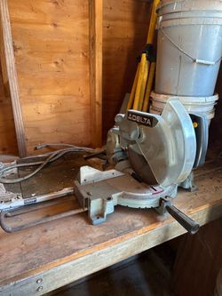 Delta 10” Compound Miter Saw