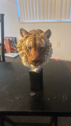 Bengal Tiger Head Bust