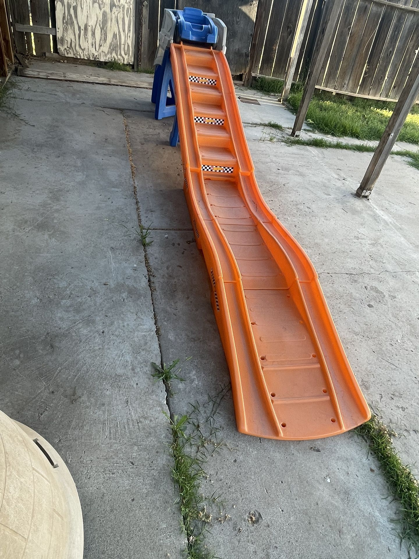 Step 2 Hot Wheels Roller Coaster And New Bed For Kids