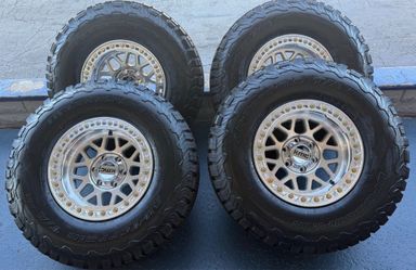 Kmc 17x9 6x139.7 With Bfg Ko2 265/70/17 Tires🔥🔥🔥