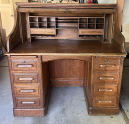 Vintage antique Roll Top Desk Wood