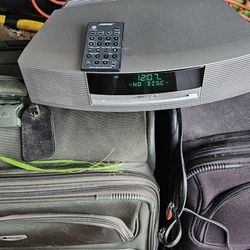 Bose Radio With Cd And Remote