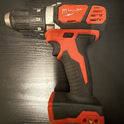 Milwaukee Drill 