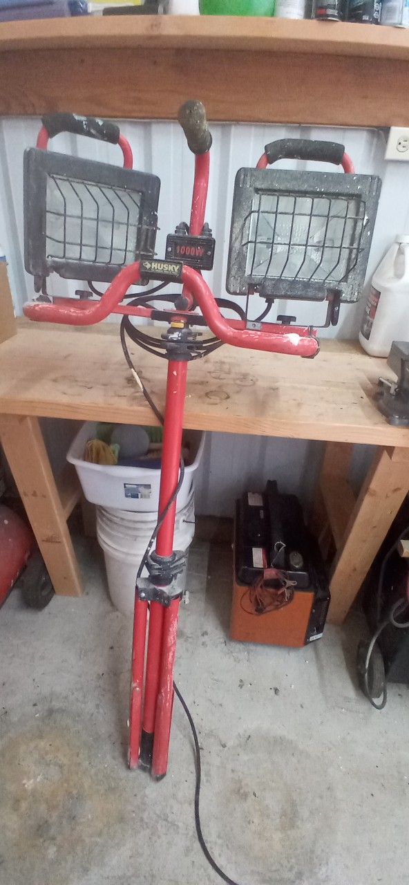 Husky 1000W Dual Lights