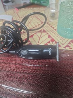 Oster Pro Pet Hair Electric Trimmer for Face, Paws and Sensitive Areas for Dogs and Cats