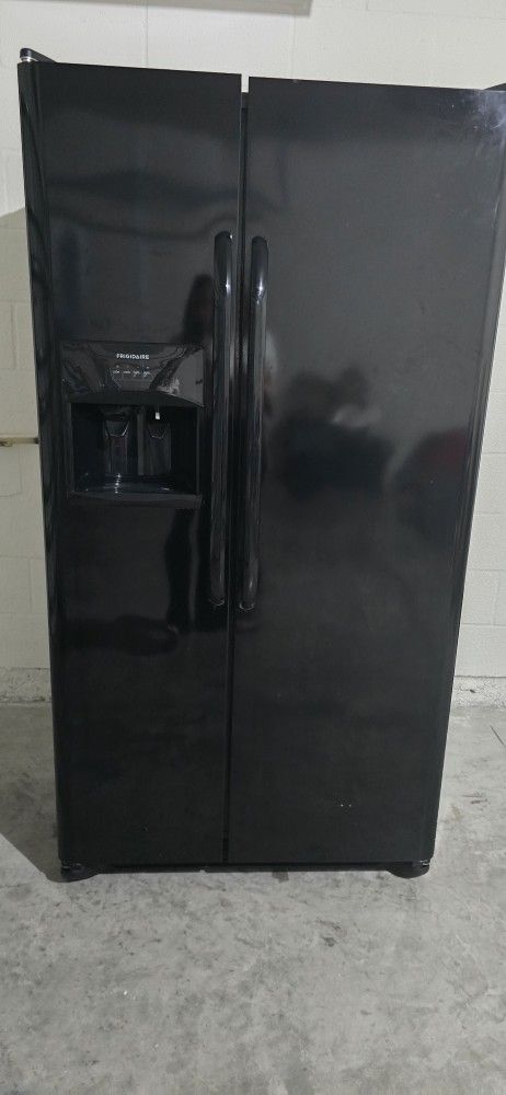 Refrigerator Stove Dishwasher - Bundle