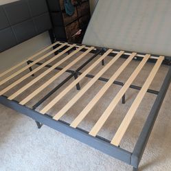 Bed Frame With Head Board 