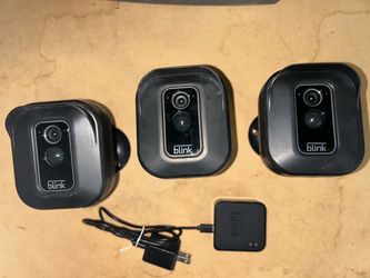 Blink XT2 Security Cameras System - 3 Camera & Sync Module