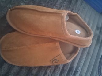New MEIK MANGNI brown suede SLIPPERS unisex  size 7 for women and 6 for men