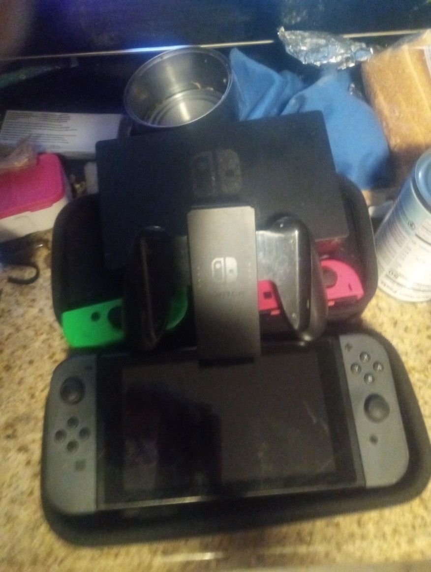 Switch With Doc Cords And 4 Games