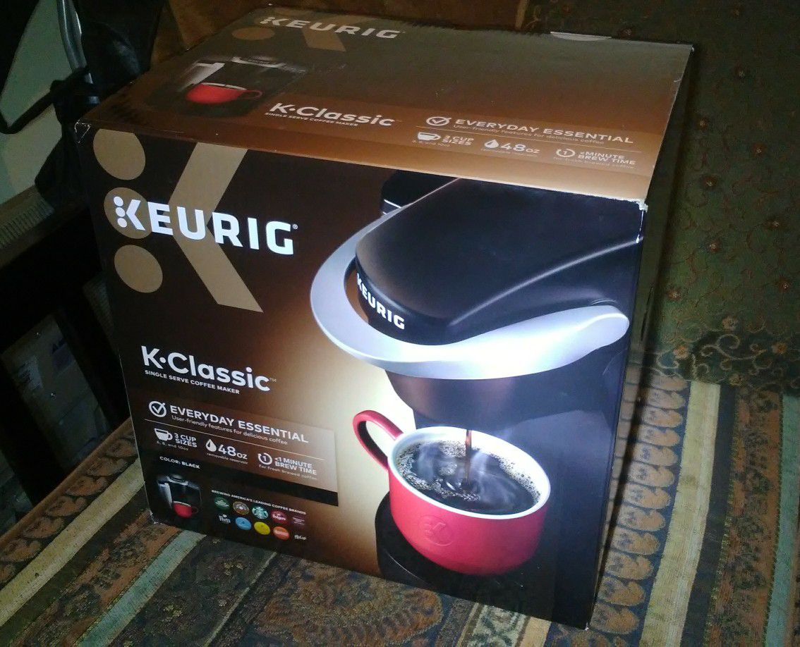 Keurig- K Classic Single Serve Coffee Maker - Black