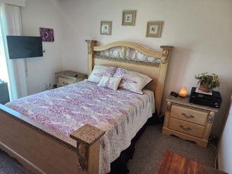 Bedroom set